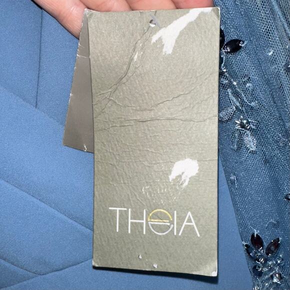 NWT Theia Kiera Beaded Puff Sleeve Gown in Storm Blue Size 4 - Picture 5 of 16